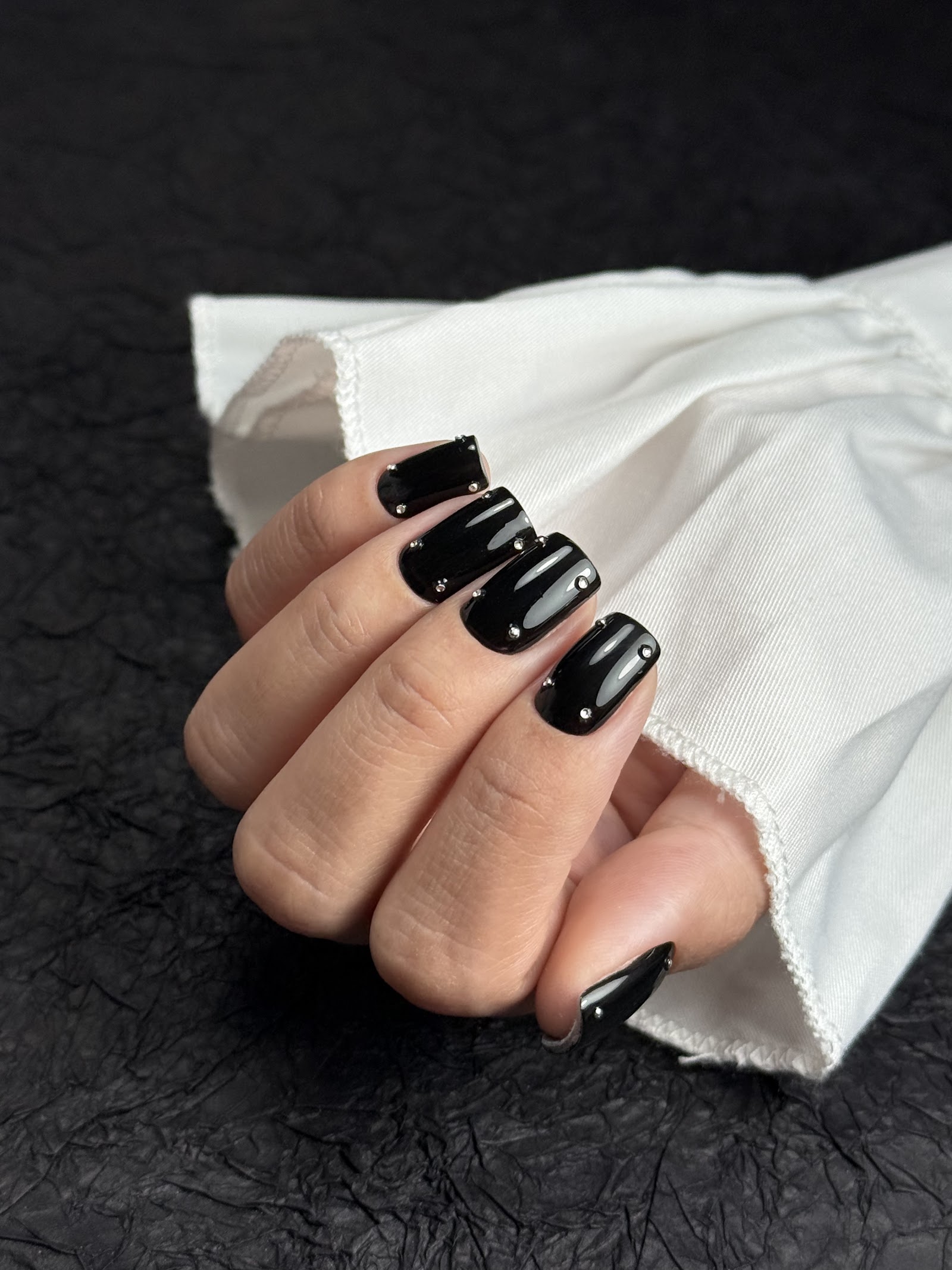 Skobbi Nails Manicure and Pedicure nail photo 8